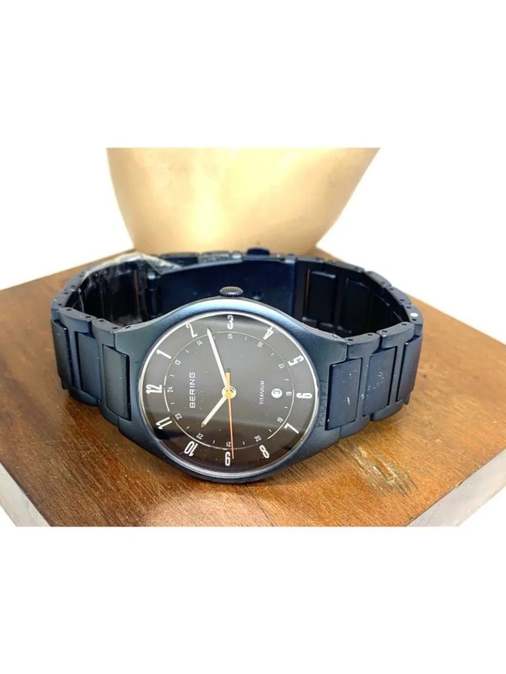Bering Men's Watch 11739-797 Titanium Quartz Blue Dial Date 39mm Slim